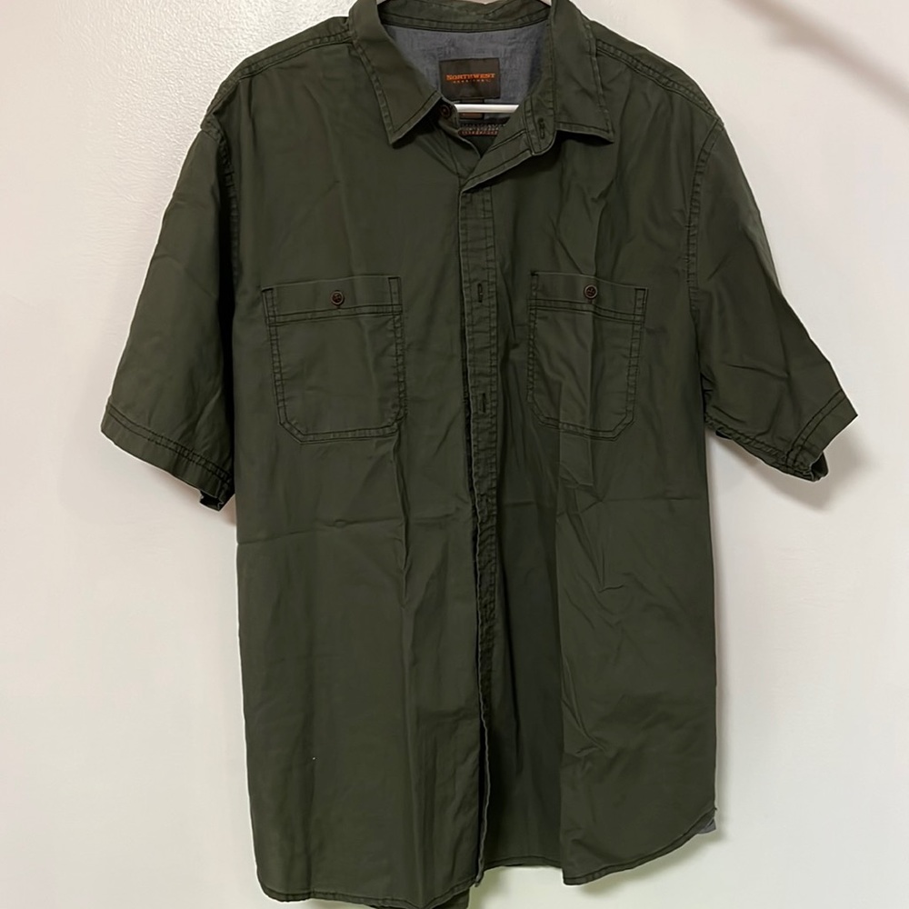 Northwest XL Army Green Collar Shirt